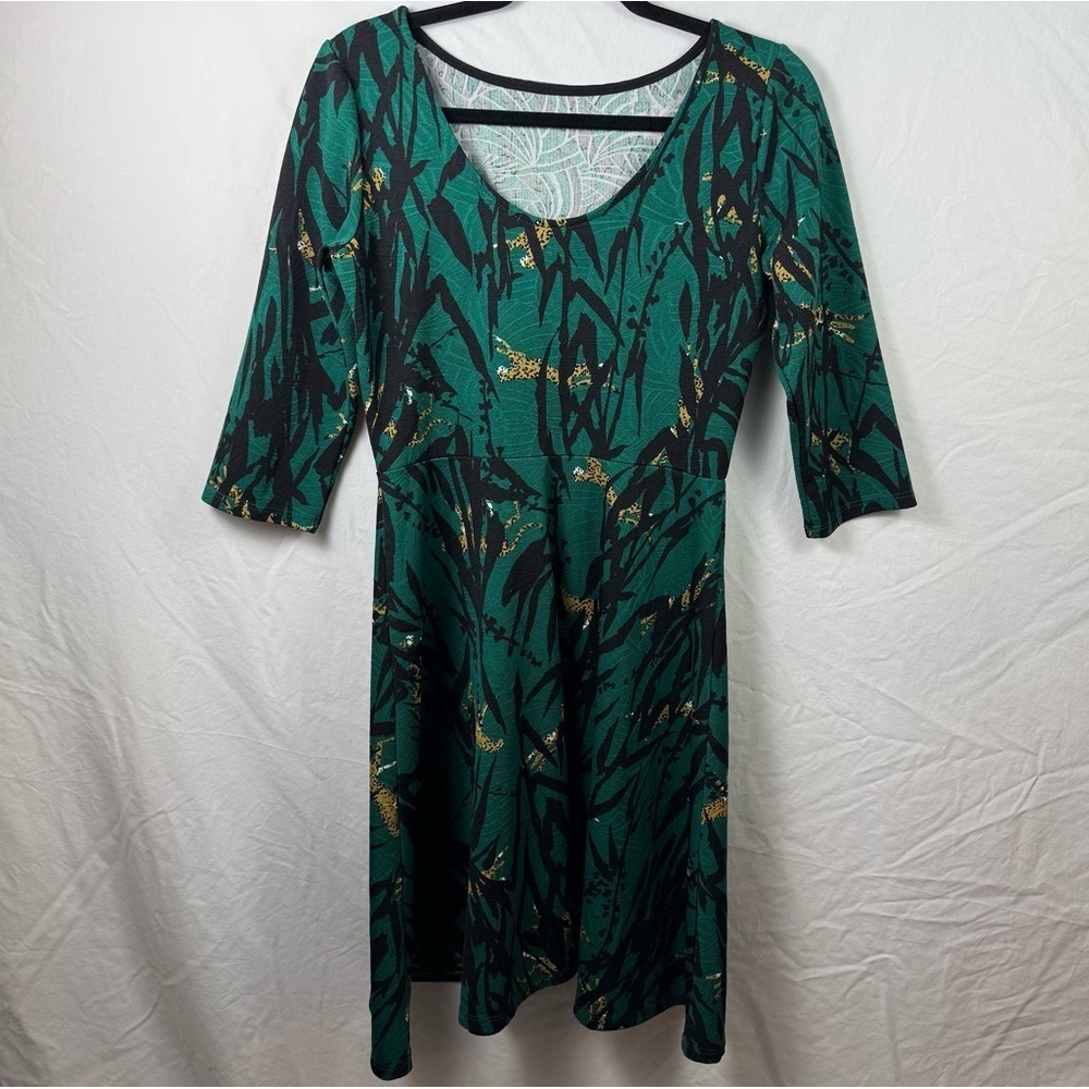 No Brand Green and Gold Patterned Dress No Size